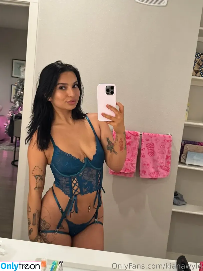 kianawyld nude photo #0061 (kianawyld)