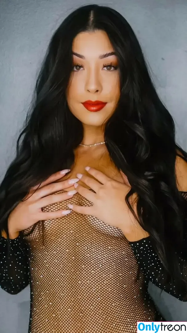 kiannav nude photo #0024 (Kianna Vestuto / KiannaVIP / kiannavestuto)