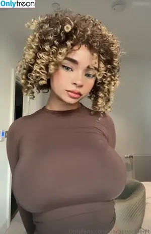 Kiara Peachy /  / KiaraPeach / KiaraPeachy / kiarapeachlegit nude photo #0362