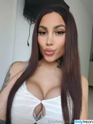 kiaraaaaaabnt / kiaraabutt nude photo #0007