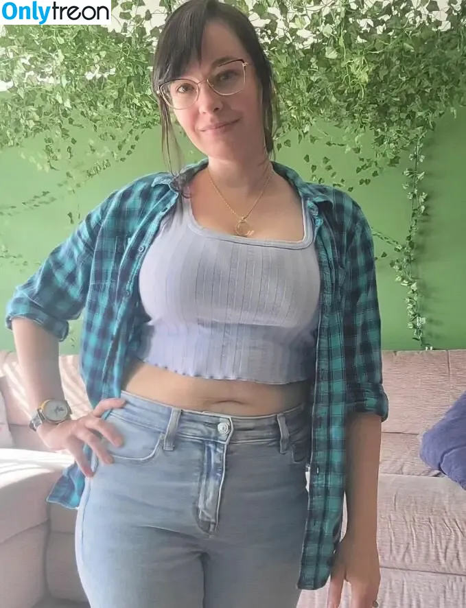 Kibas Mom nude photo #0030 (kibas_mom / kibasmom / kirsten_kiba)