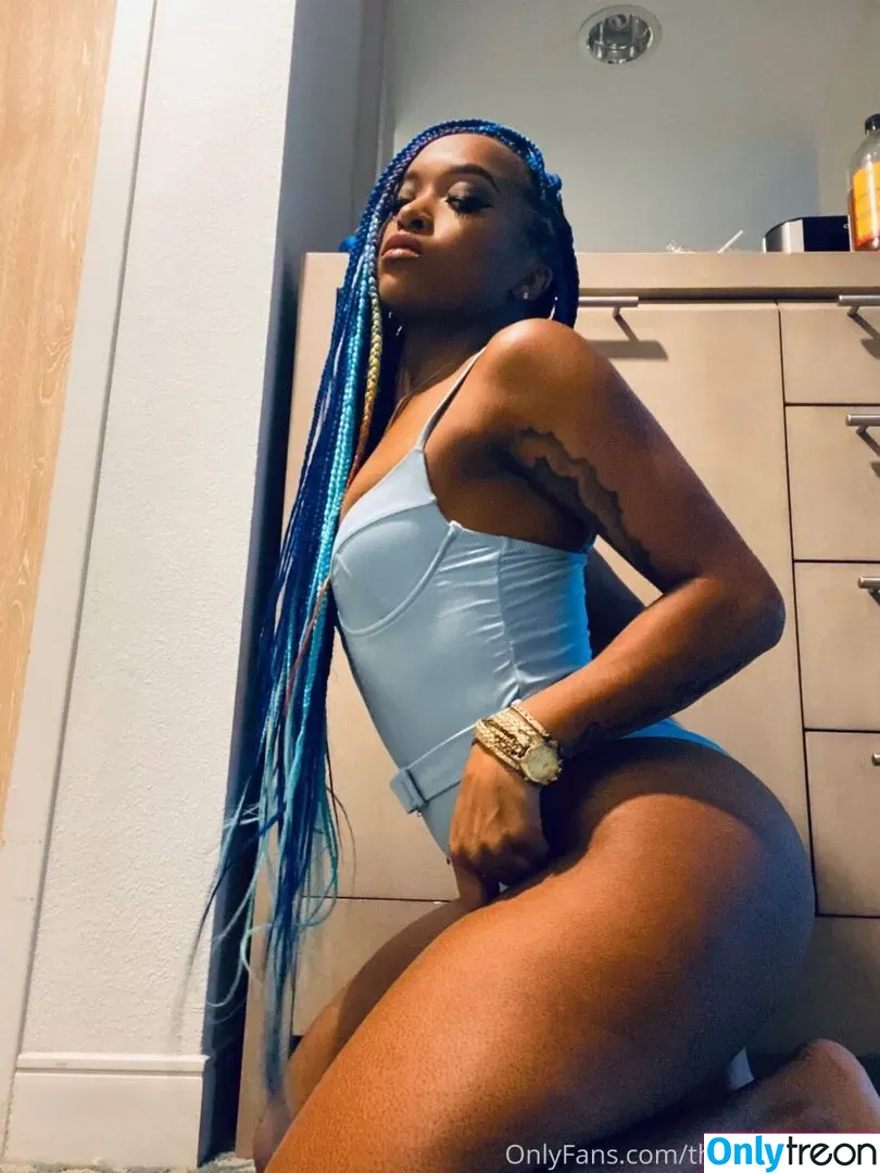 Kiera Hogan nude photo #0027 (AEW Wrestling / HoganKnowsBest3 / hoganknowsbest18 / thekierahogan_)