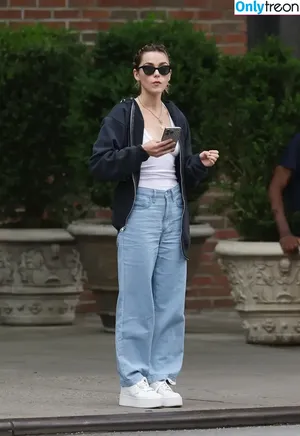 Kiernan Shipka / AdventuresSabrina / kiernanshipka фото голая #2337
