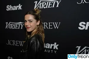 Kiernan Shipka / AdventuresSabrina / kiernanshipka фото голая #2419