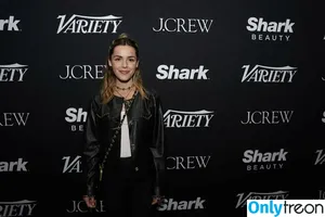 Kiernan Shipka / AdventuresSabrina / kiernanshipka фото голая #2420