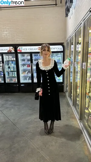 Kiernan Shipka / AdventuresSabrina / kiernanshipka фото голая #2625