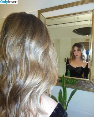 Kiernan Shipka / AdventuresSabrina / kiernanshipka фото голая #2703