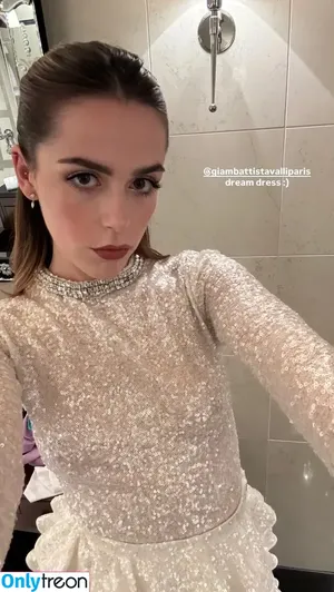 Kiernan Shipka / AdventuresSabrina / kiernanshipka фото голая #2711