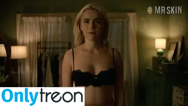 Kiernan Shipka nude photo #3180 (AdventuresSabrina / kiernanshipka)