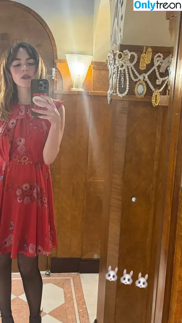 Kiernan Shipka голая photo #3234 (AdventuresSabrina / kiernanshipka)