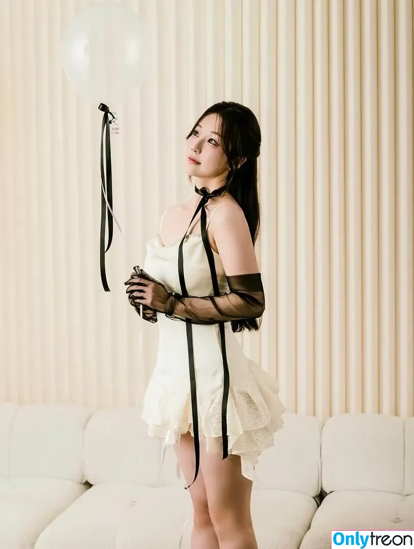 Kiittwy nude photo #0295 (Athena)