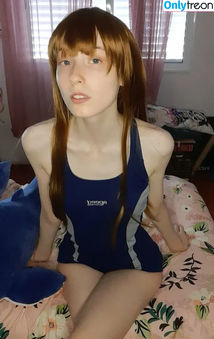 Kiki Glitter Cosplay nude photo #0145 (KikiGlitterCos / kiki_glitter_cosplay / kikifitcosplay)