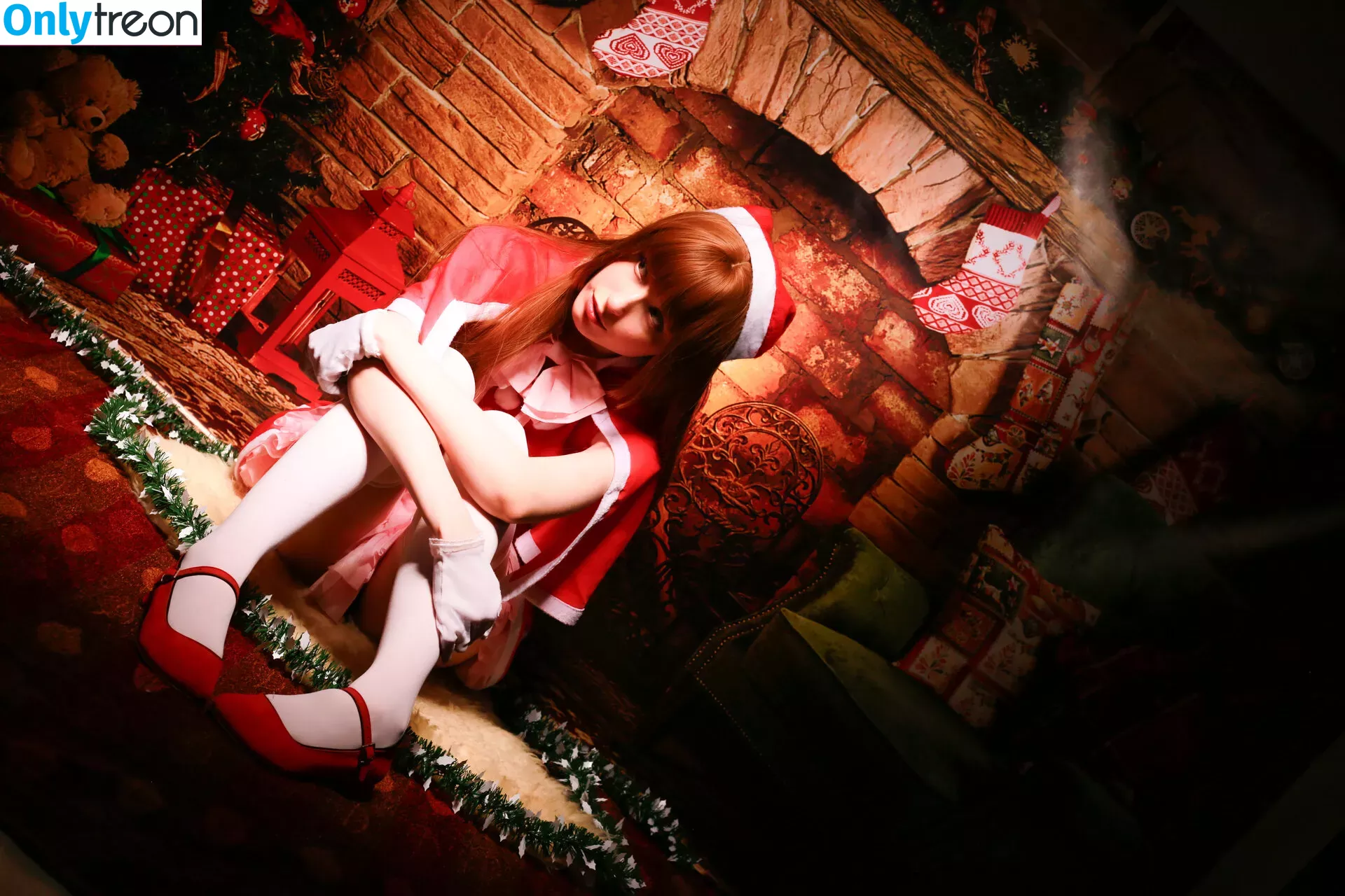 Kiki Glitter Cosplay nude photo #0301 (KikiGlitterCos / kiki_glitter_cosplay / kikifitcosplay)