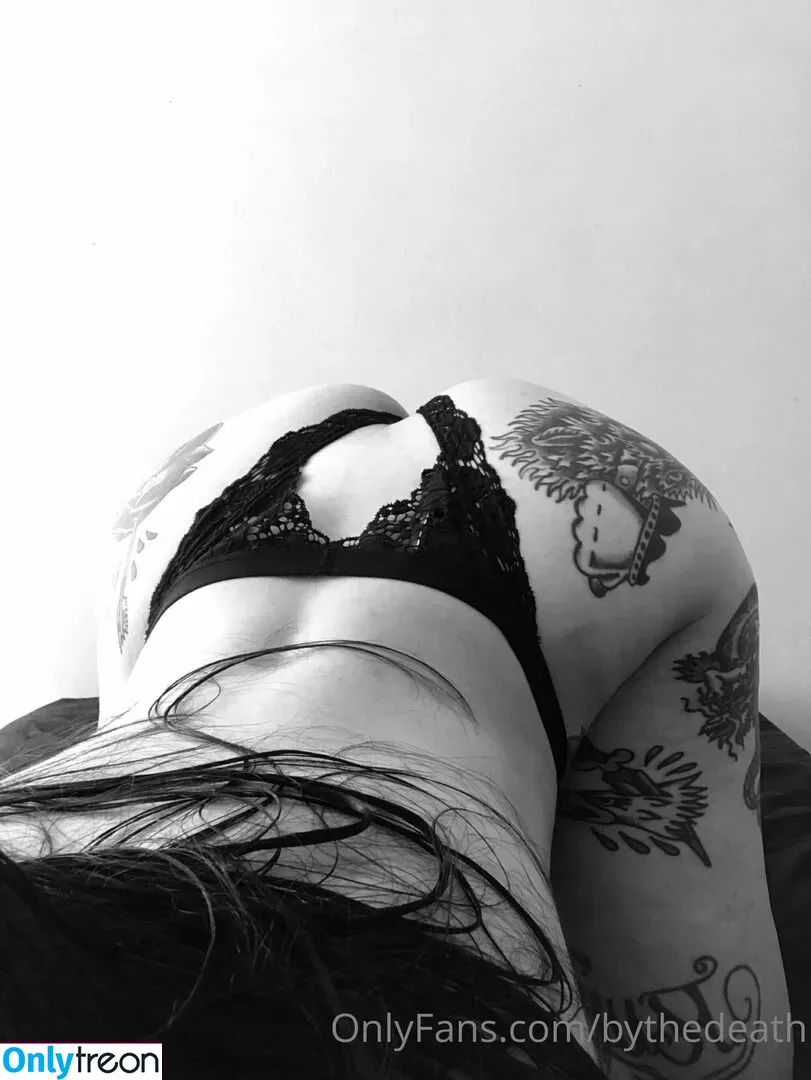 kikithedeath nude photo #0025 (kikithedeath)