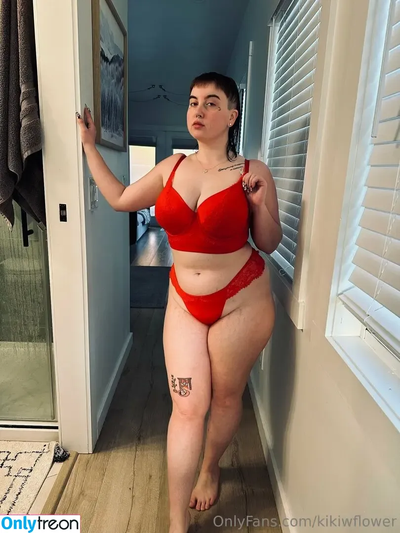 kikiwflower nude photo #0075 (kikiwhoreflower_)