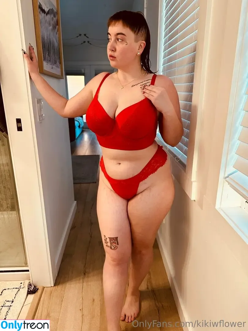 kikiwflower nude photo #0077 (kikiwhoreflower_)