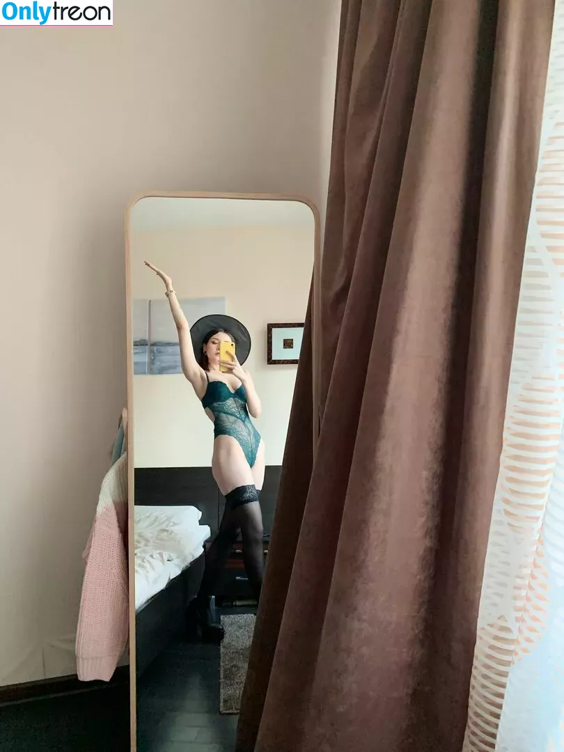 Kilri nude photo #0029 (pink_heroine / stephkiller)