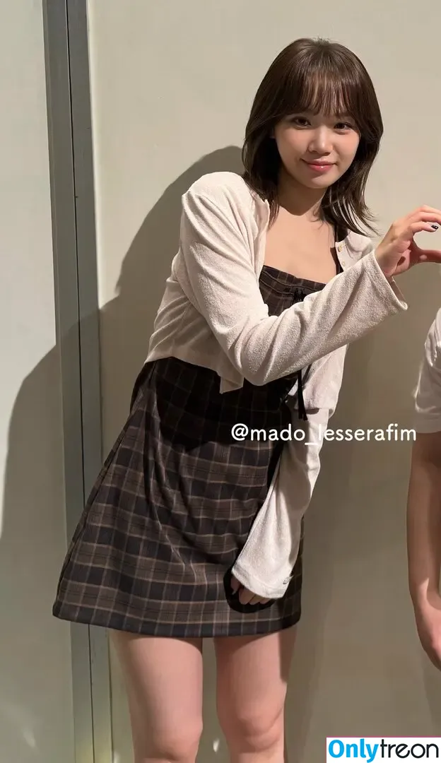 Kim Chaewon nude photo #0175 (_chaechae_1 / 김채원 Le Sserafim)