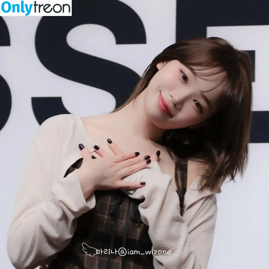 Kim Chaewon голая photo #0191 (_chaechae_1 / 김채원 Le Sserafim)