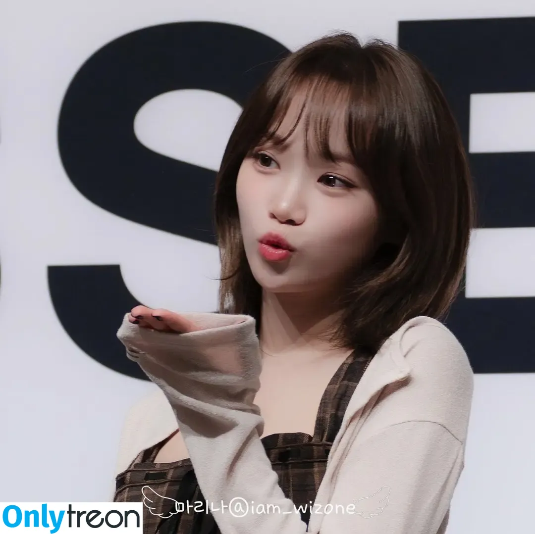 Kim Chaewon nude photo #0197 (_chaechae_1 / 김채원 Le Sserafim)