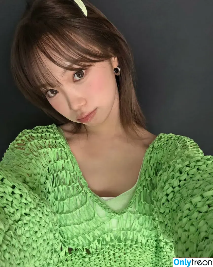 Kim Chaewon nude photo #0204 (_chaechae_1 / 김채원 Le Sserafim)