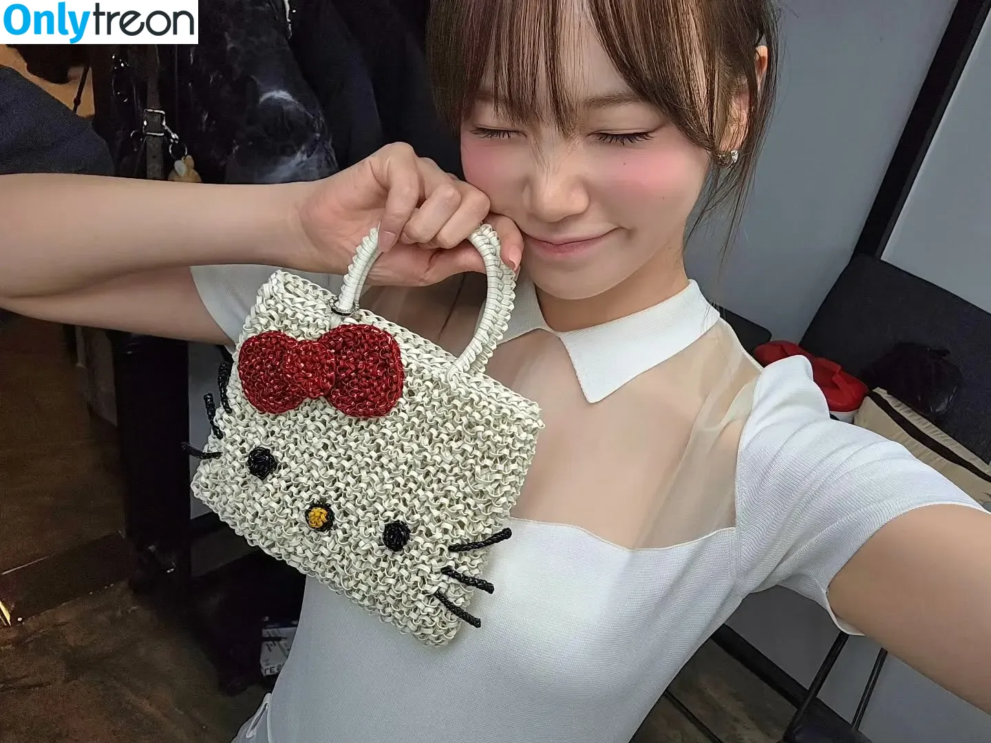 Kim Chaewon nude photo #0209 (_chaechae_1 / 김채원 Le Sserafim)