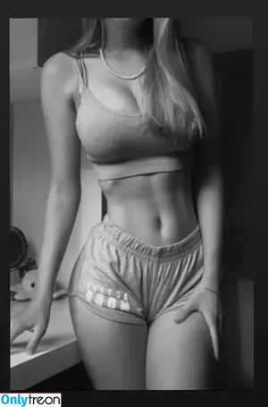 Kim Jule / kim__jule фото голая #0200