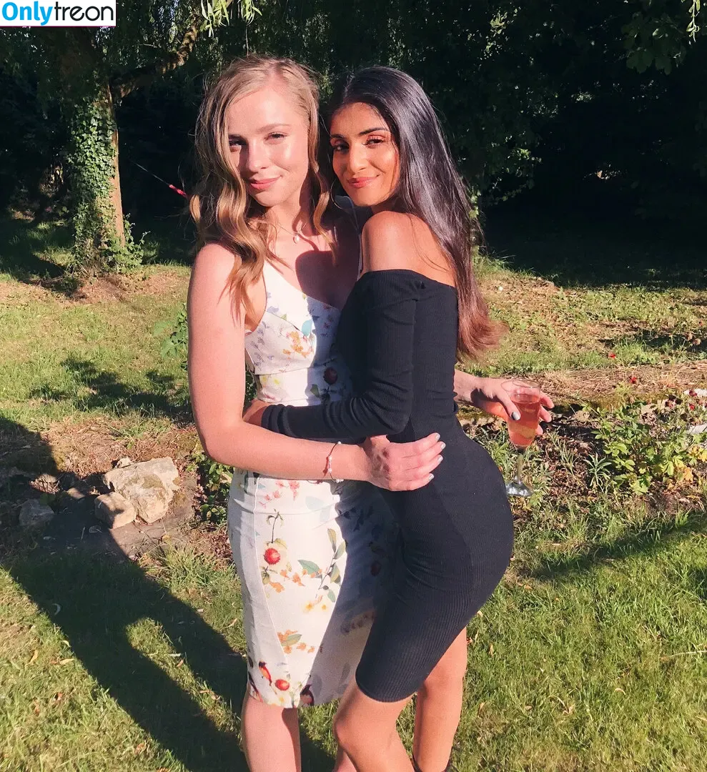Kim Kaur Mann голая photo #0005 (Kimmmann_)