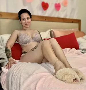 kim_kisses_foot_goddess / jenny_kimkwon nude photo #0206
