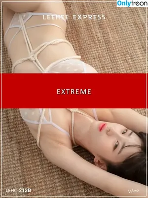 Kim Woohyeon / woohye0n / woohye0nE nude photo #0008