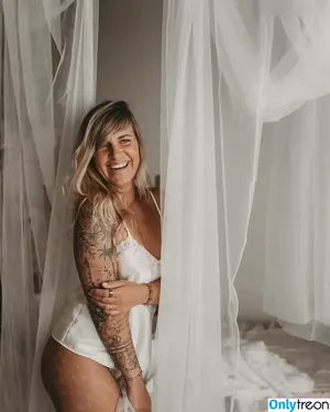  nude photo #0001