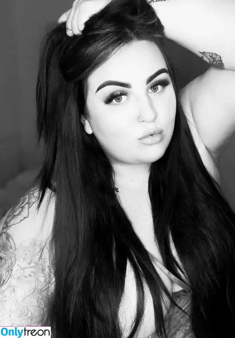 Kimberley nude photo #0033 (kimberleylouxo / kimmy_kimberley)