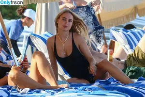 Kimberley Garner / kimberleygarner / kimberleylondon nude photo #0543
