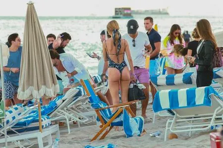 Kimberley Garner / kimberleygarner фото голая #0204
