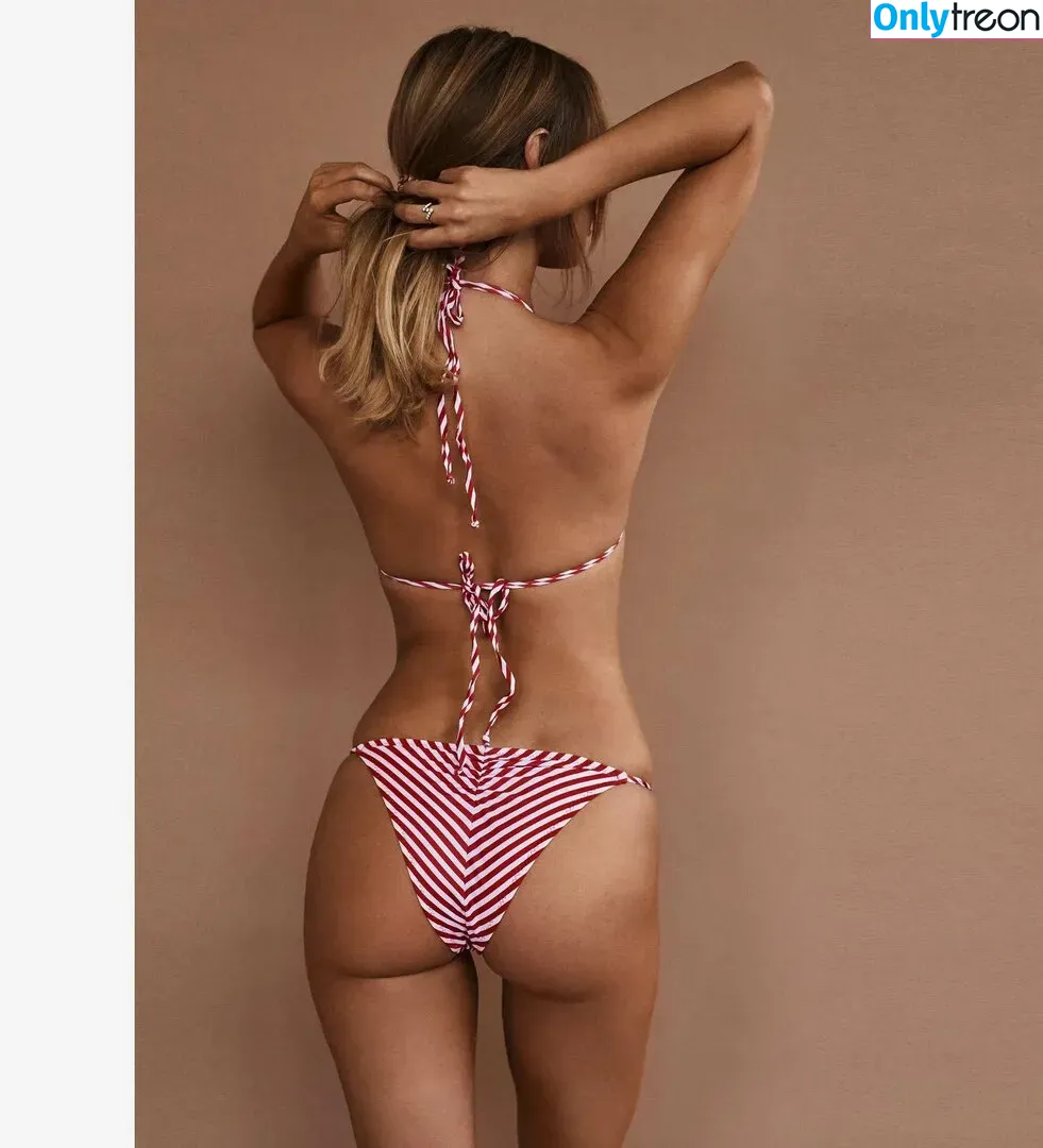 Kimberley Garner nude photo #0069 (kimberleygarner)