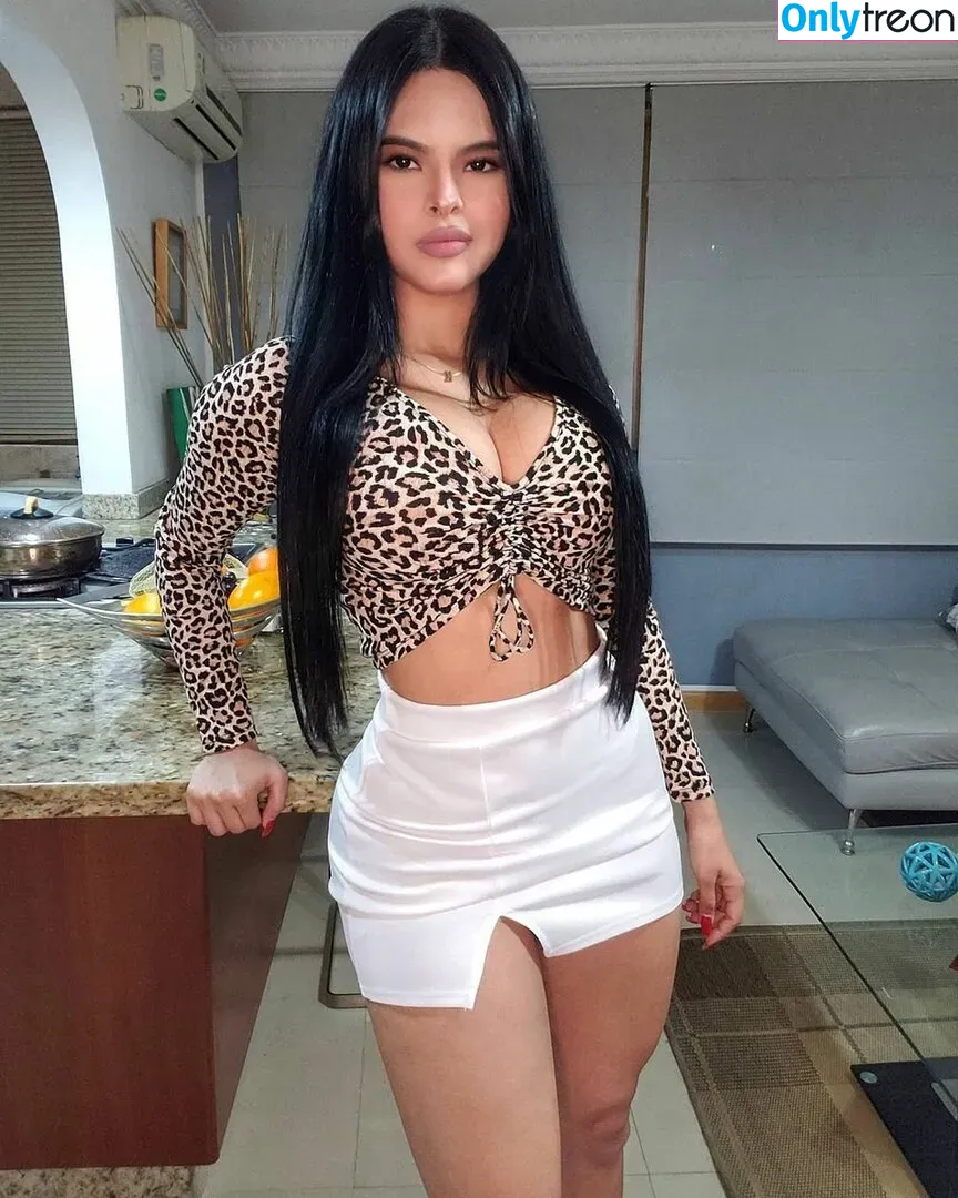 Kimberly Delgado nude photo #0102 (kimberlyrdelgadoa_)