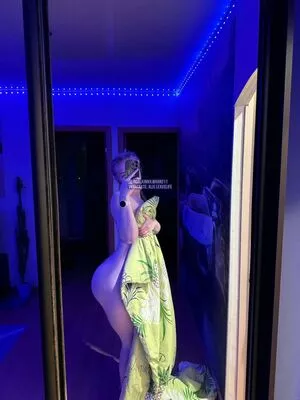 kimkilwhan21 / alislexuslife / kimkilwhan / kimkilwhan211 / lexuslife nude photo #0347