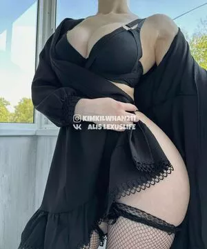 kimkilwhan21 / alislexuslife / kimkilwhan / kimkilwhan211 / lexuslife nude photo #0384
