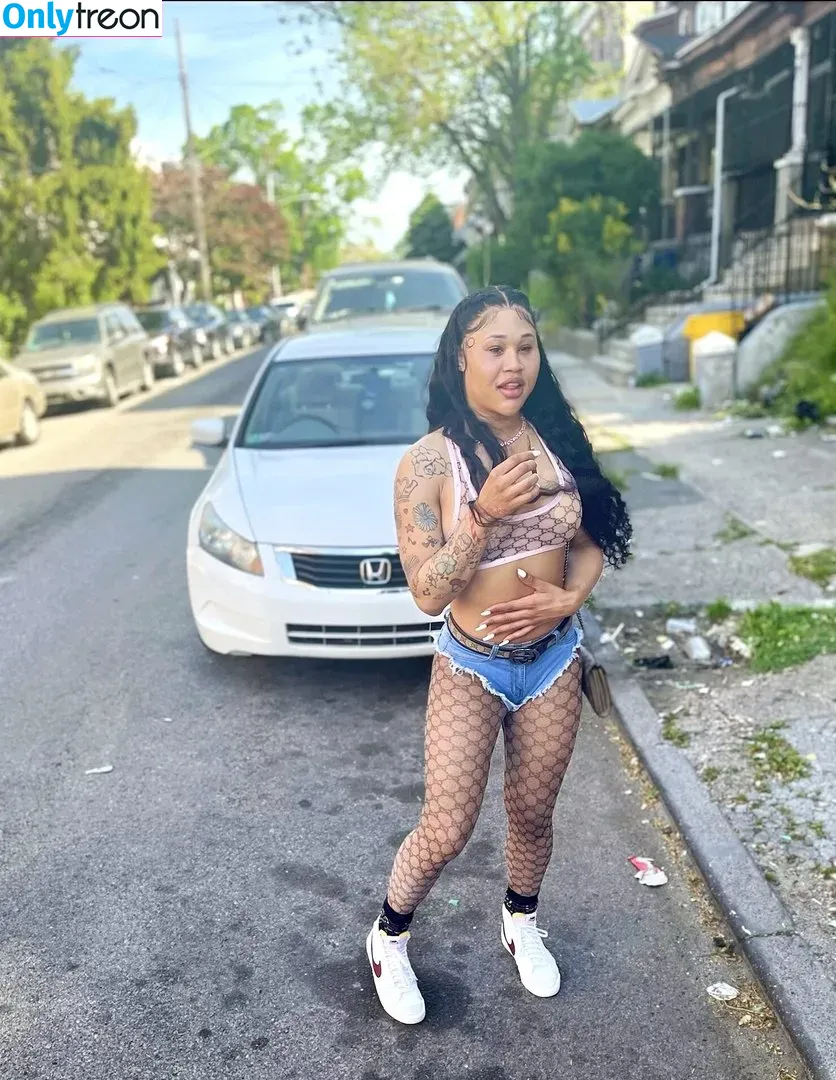 Kimmy Cocaines nude photo #0001 (QueenCocaines / TheNorfPhillyQueenBee / kimmycocainess)