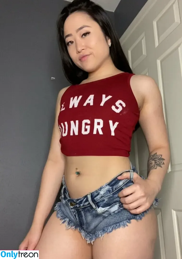 Kimmy Kalani голая photo #0113 (KimmyKalani)