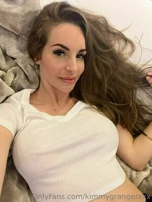 kimmygrangerxxx / strangerthangranger nude photo #0314