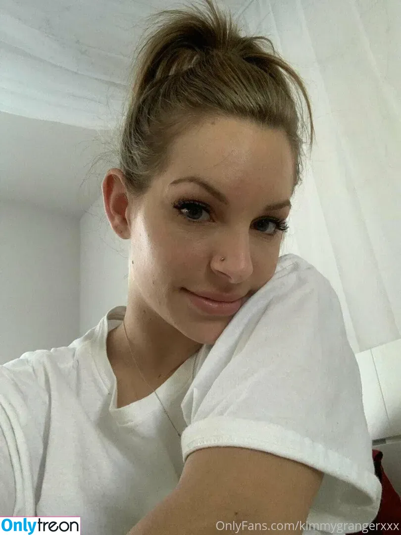 kimmygrangerxxx nude photo #0172 (strangerthangranger)