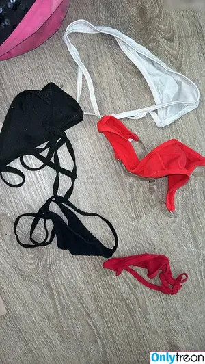 KimmyK (@exclusivekimmyk) / unlimitedkimmyk nude photo #0077