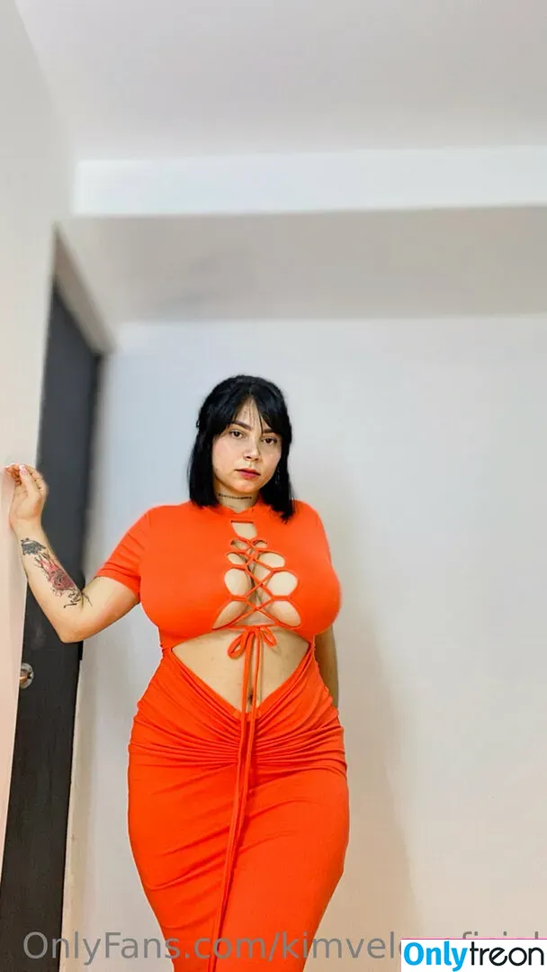 KimVelezOficial nude photo #0207 (Kim Velez / kim_velez1)