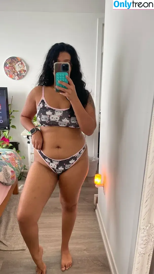 kimy_does_things nude photo #0037 (kimy_does_things)
