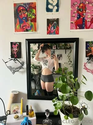 king_leo_cloud / wiz__keelifa nude photo #0016