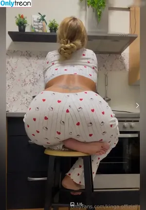  nude photo #0003