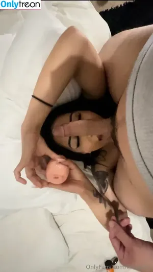  nude photo #0001