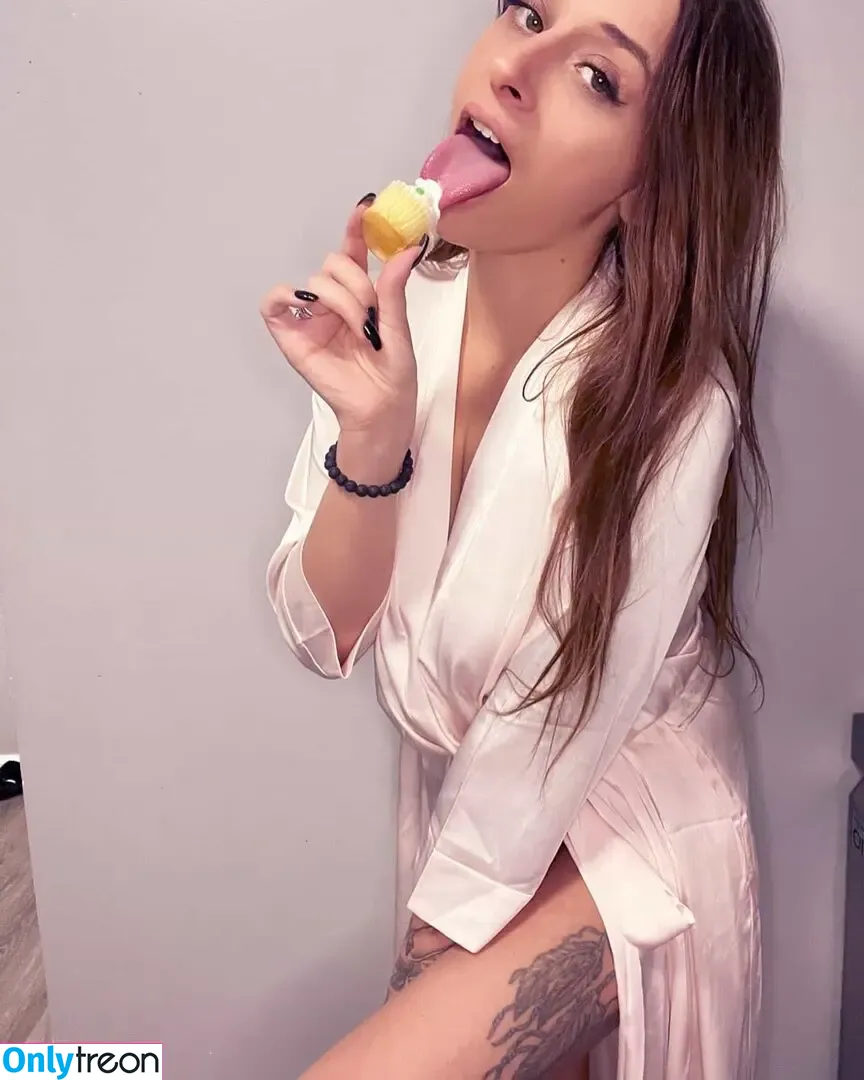 Kinky nude photo #0046 (kxnkyliv)
