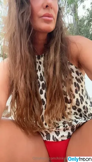 kinkybritishgoddess / Mistress Mommy Keeley / soulmatebrigade nude photo #0328